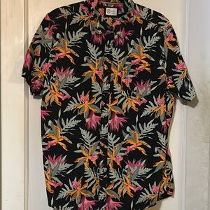 Hurley Black and Pink Casual Button Down Shirt